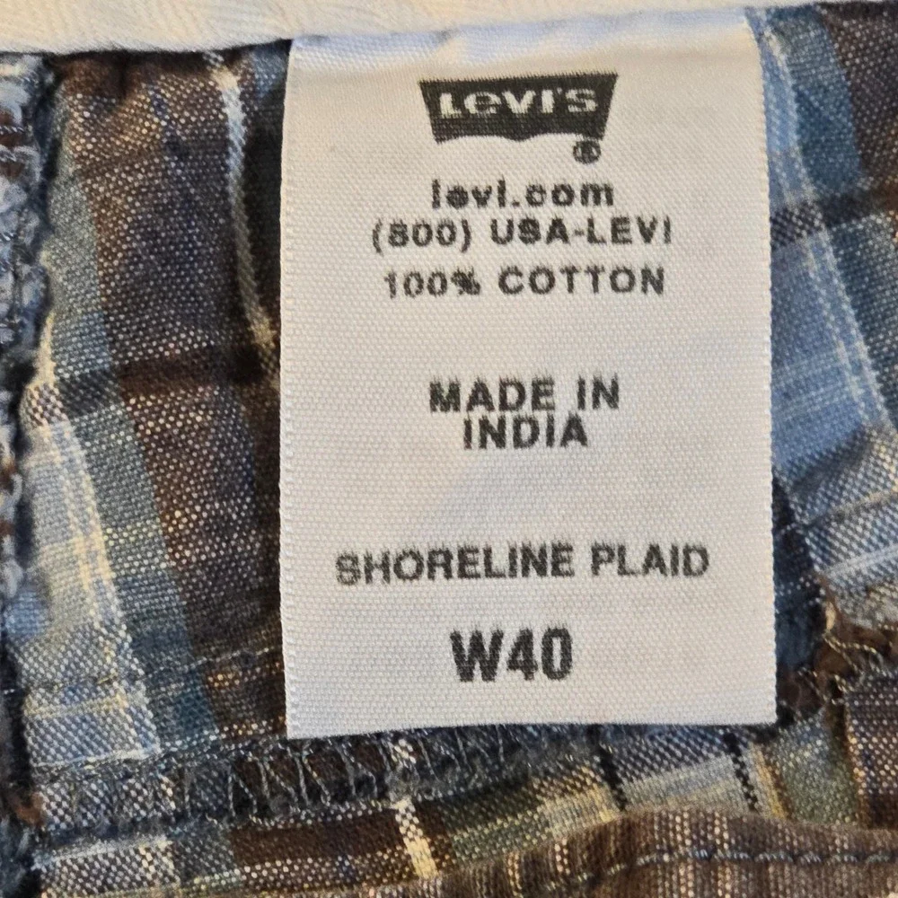 Levis these levi